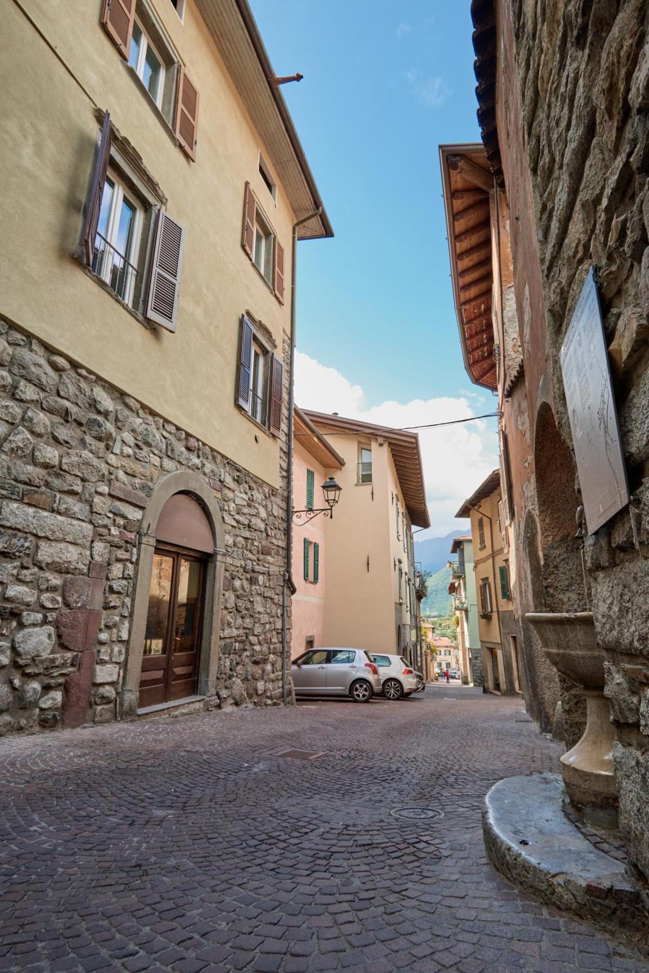 Charme Nel Borgo Di Bienno Di Design, Natura & Relax Екстериор снимка
